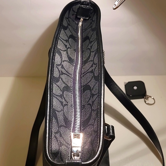 COACH ■EUC■ Tote☆ - Picture 8 of 10